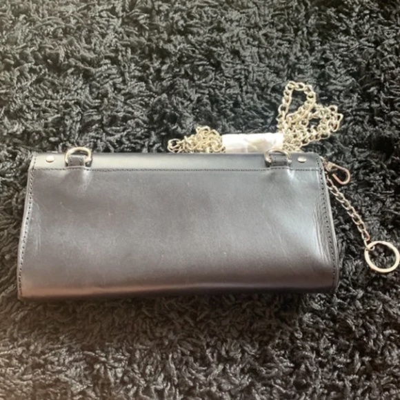 New Harley-Davidson clutch wallet with detachable crossbody chain - Picture 2 of 6